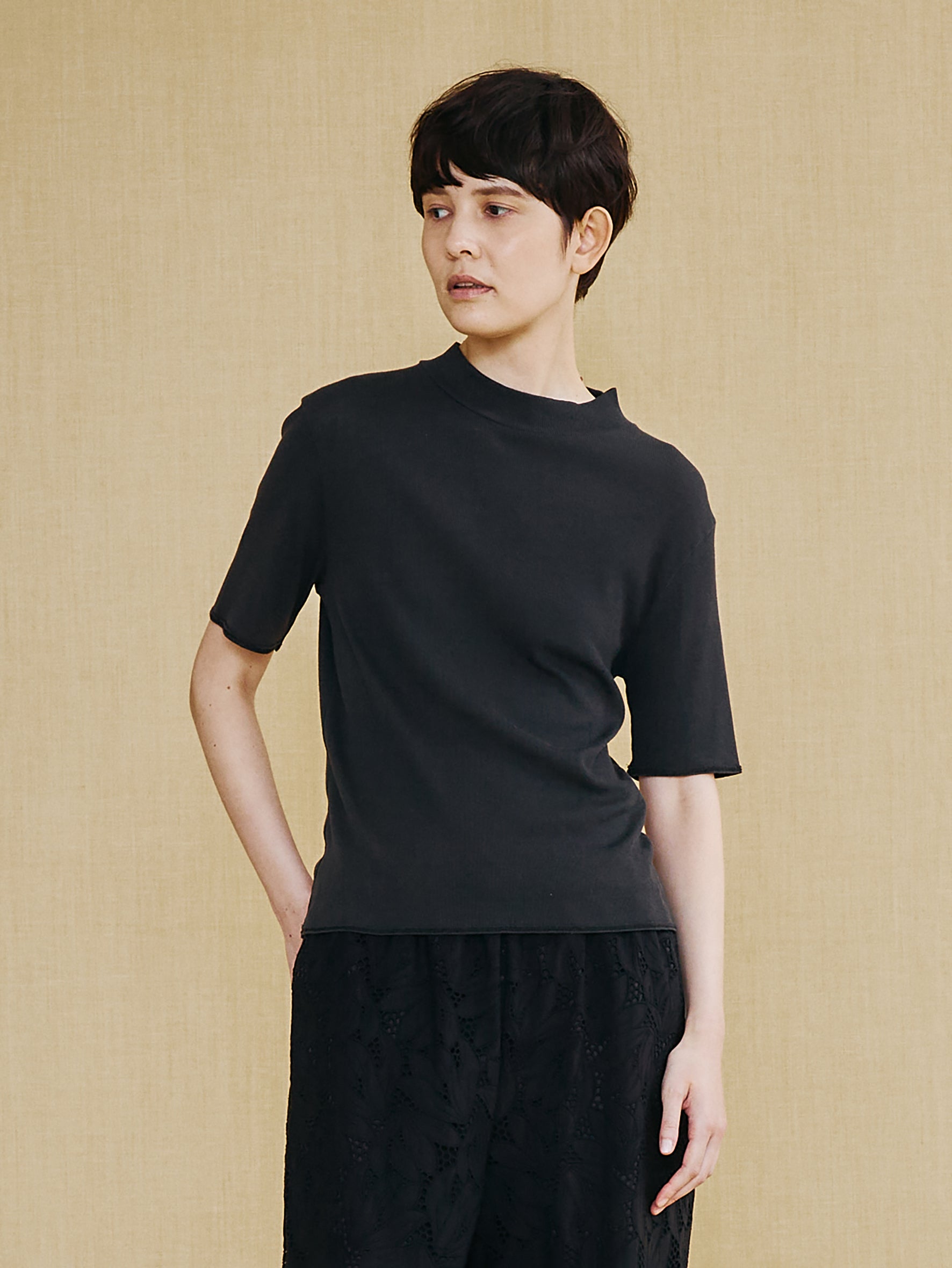 コットンシルクハイネック半袖Tシャツ TBFS-184