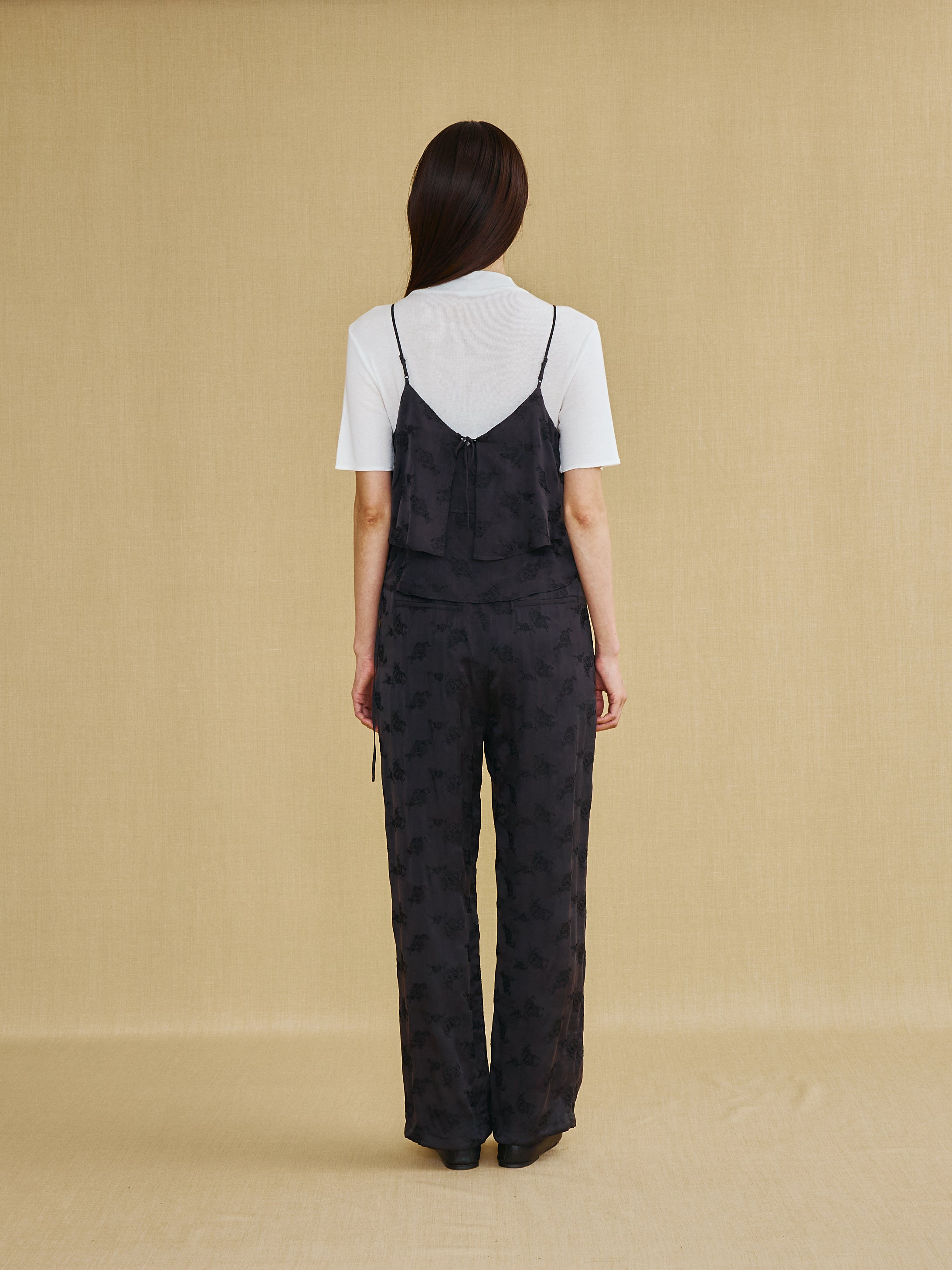 キュプラローズエンブロイダリービスチェ TBFS-101