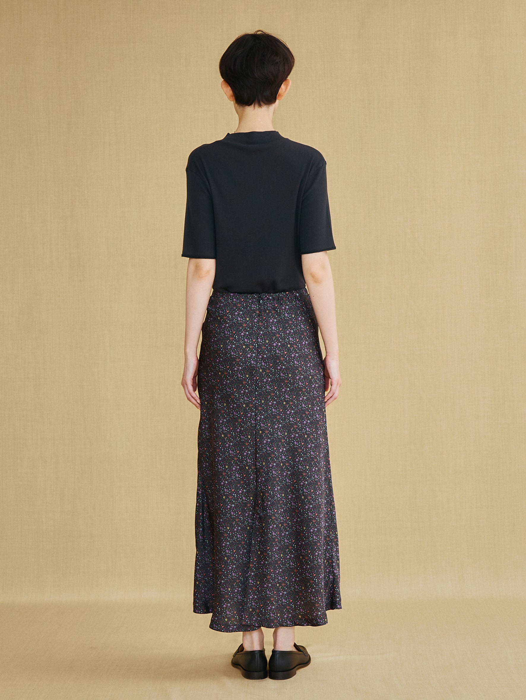 リトルフラワープリントタイトスカート TBFS-083