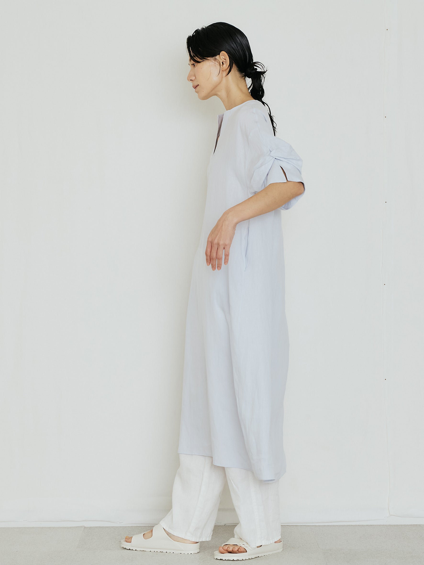 【予約商品】リネンツイストスリーブワンピース TBFS-405