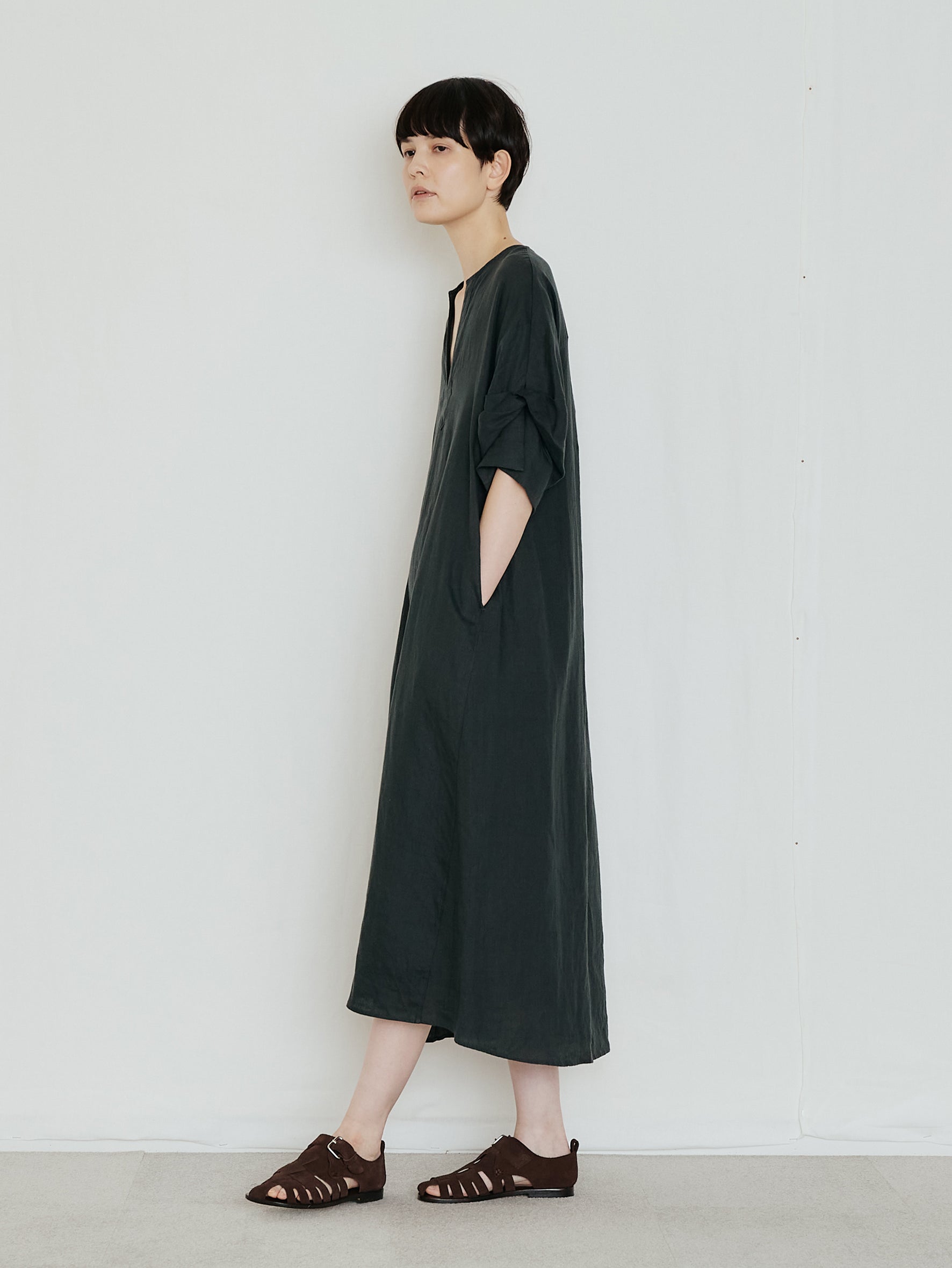 【予約商品】リネンツイストスリーブワンピース TBFS-405