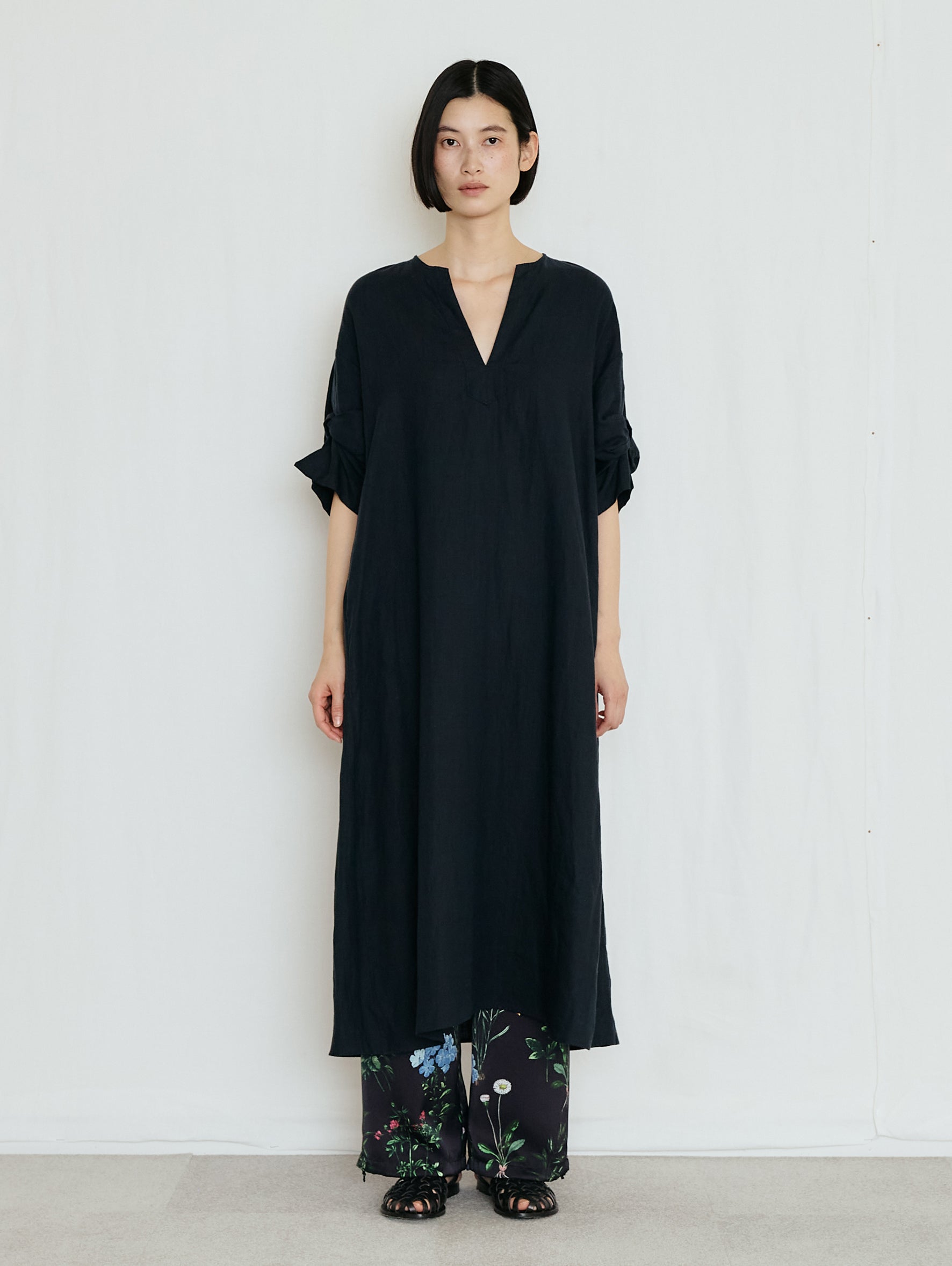 【予約商品】リネンツイストスリーブワンピース TBFS-405