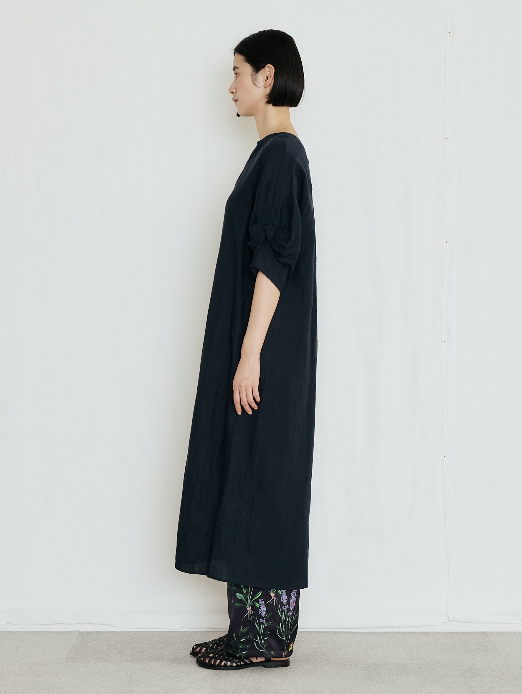 【予約商品】リネンツイストスリーブワンピース TBFS-405