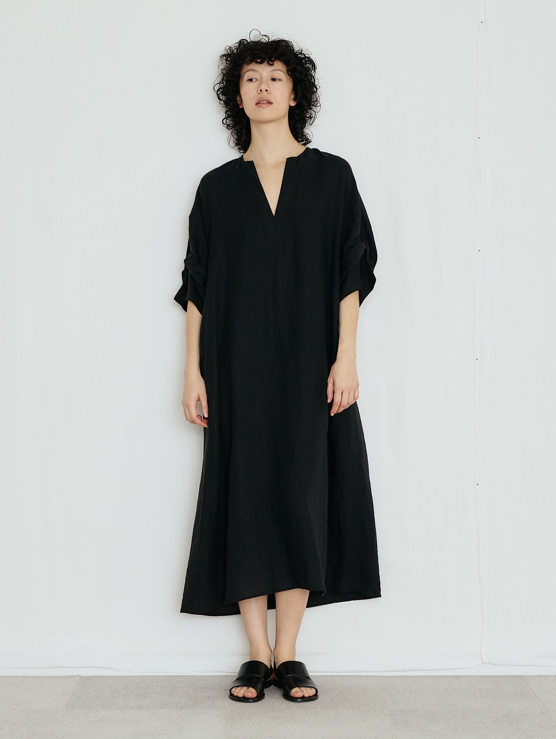 【予約商品】リネンツイストスリーブワンピース TBFS-405