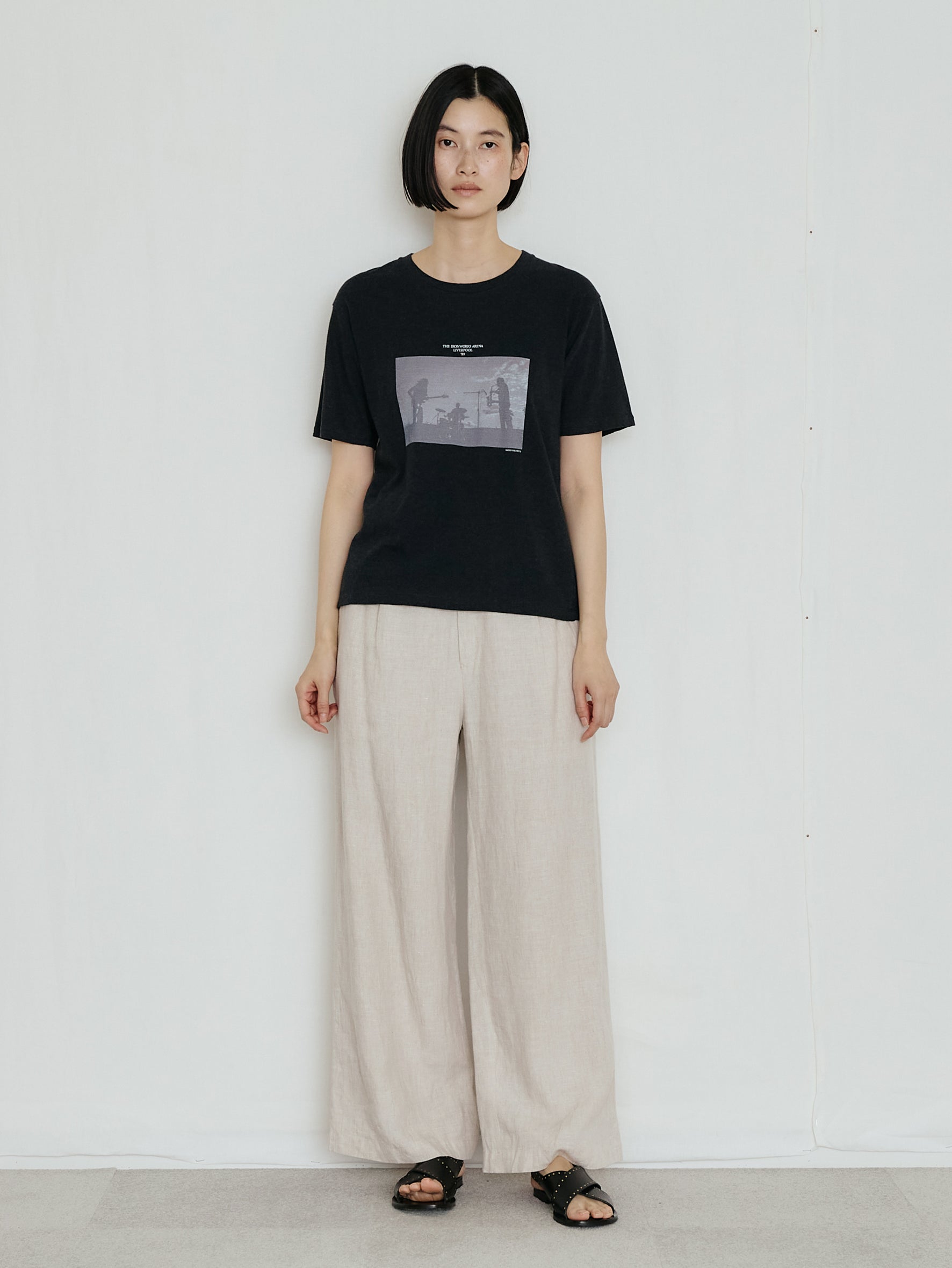 Radio velvet Tシャツ TBFS-495