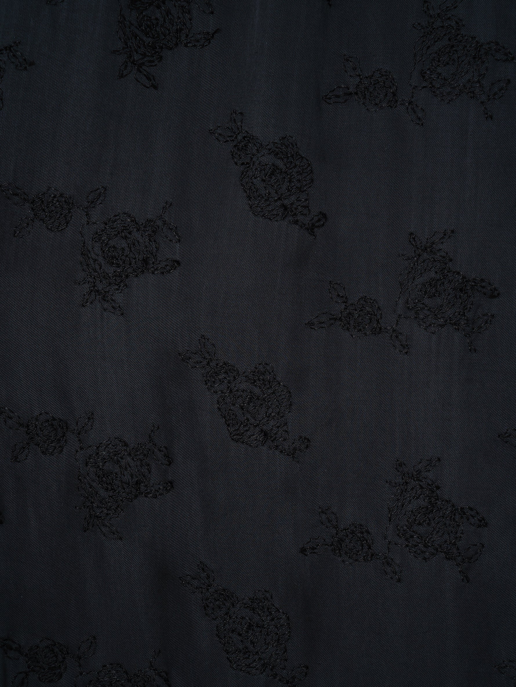 キュプラローズエンブロイダリービスチェ TBFS-101